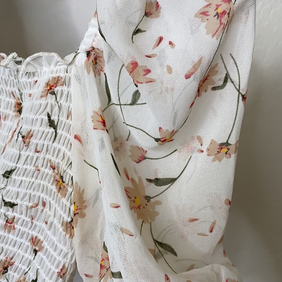 Cropped floral top - Picture 3 of 3